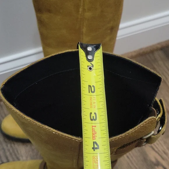 Gorgeous Sorel riding boots - Picture 14 of 15